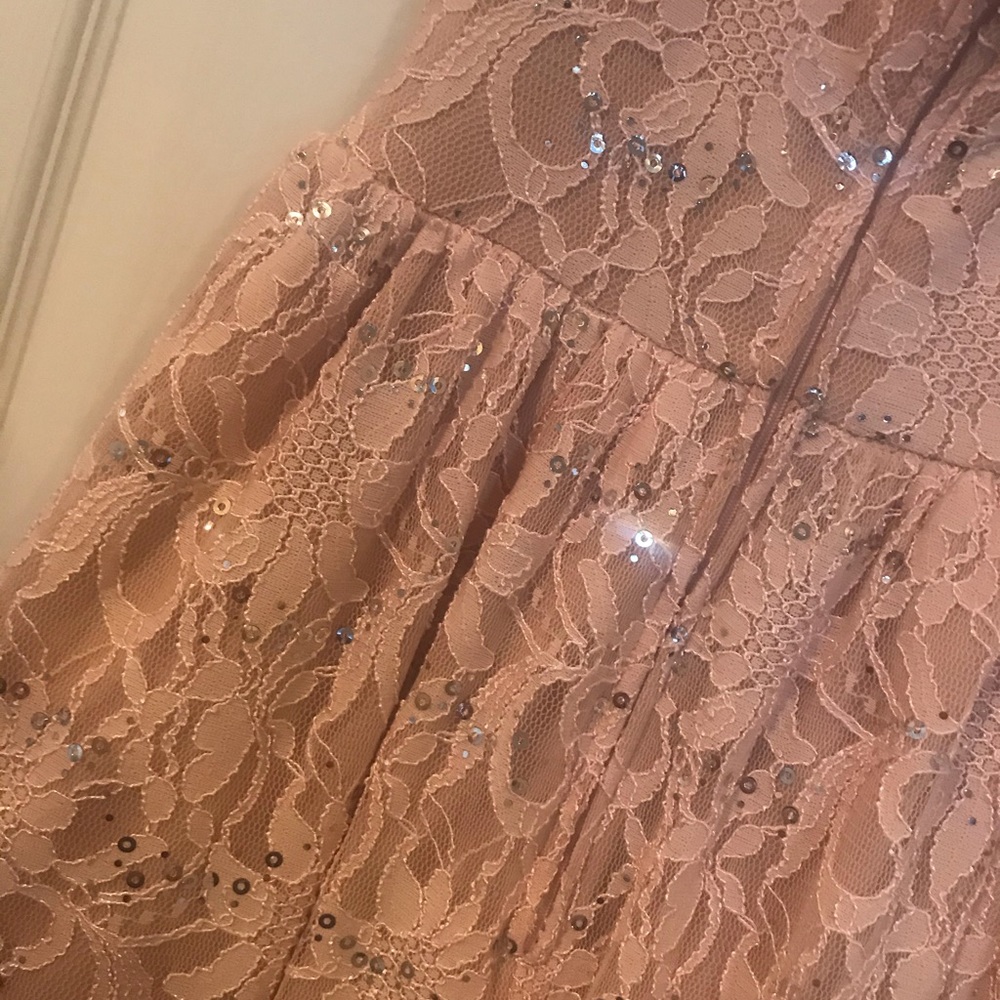 Dress - Picture 5 of 5